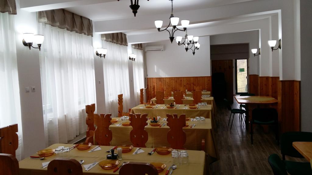 Hostel Teleki Szováta Kültér fotó